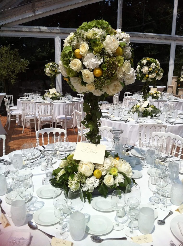 Pièce florale haute, mariage sous verrière Floraline